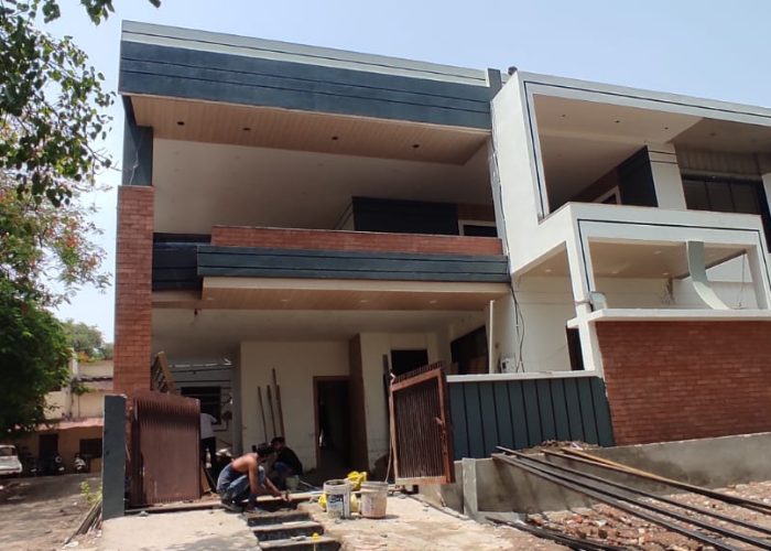 const9